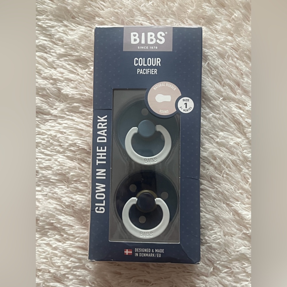 BIBS Glow in the Dark Pacifier Set